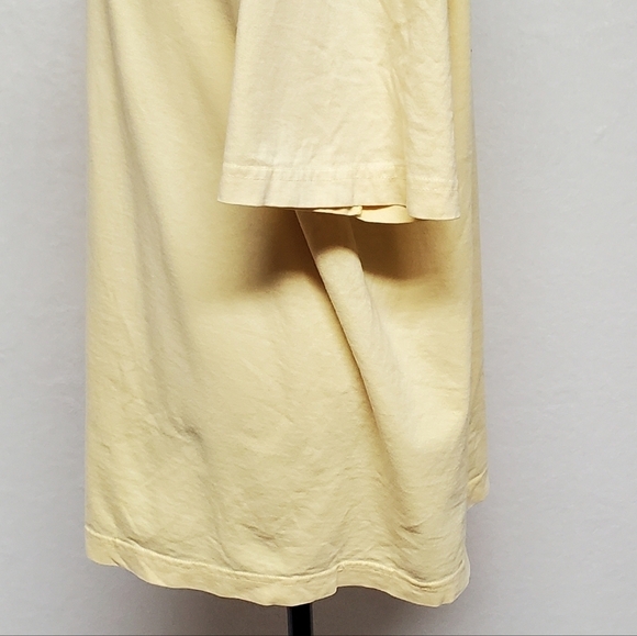 VINTAGE 90's/Y2K Tommy Hilfiger Butter Yellow Spell Out Short Sleeve Graphic Tee - Picture 8 of 12